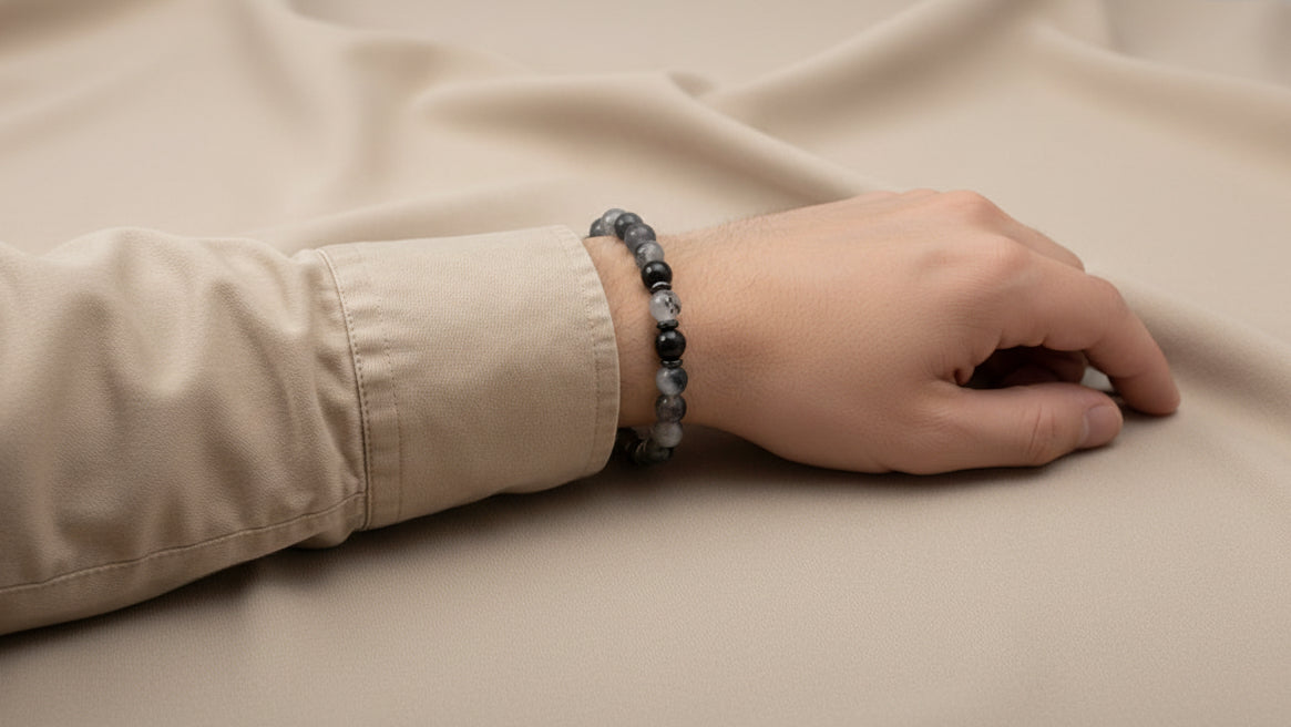 Armband aus natürlichen Edelsteinen - Grauer Jade mit Hämatit