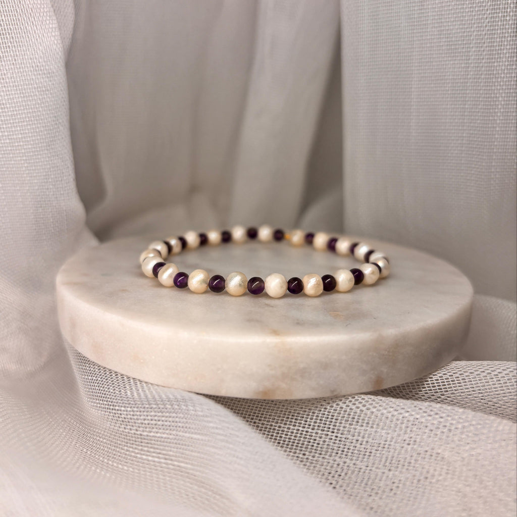 Armand aus Edelsteinen - Amethyst und Perlen
