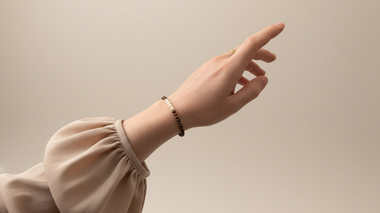 Armband aus Edelsteinen - Tigerauge mit Perlen